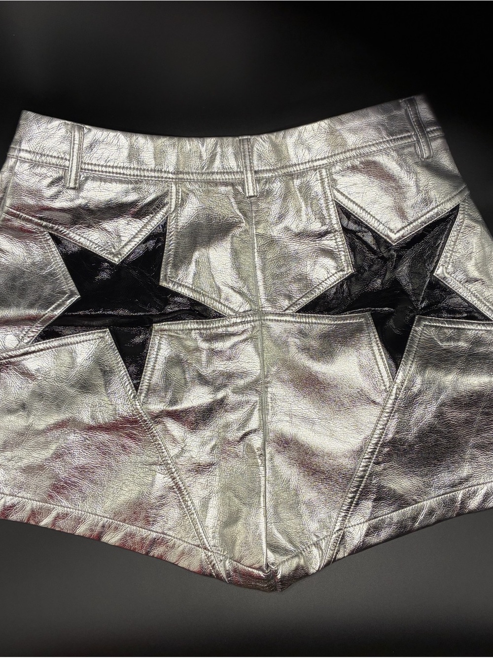 Nasty Gal Silver Metallic Star Appliqué High-Waist Booty Shorts Size US 6 UK 10 - Picture 2 of 6